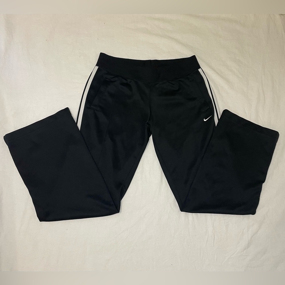 Vintage Nike Zip-Leg Pants 🖤